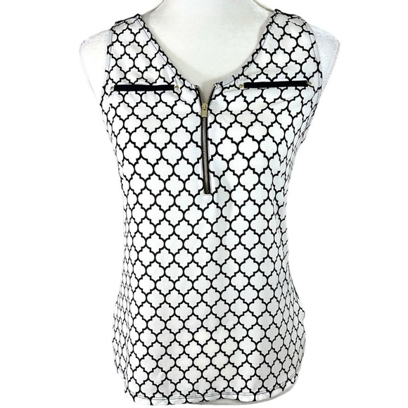 Express Tops - 🌸Express- Black/White Patterned Dressy Tank Top- Size S